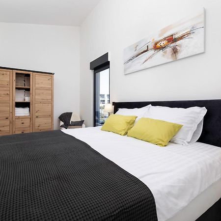 Luxury Villa Adria Apartments Krk Town Dış mekan fotoğraf