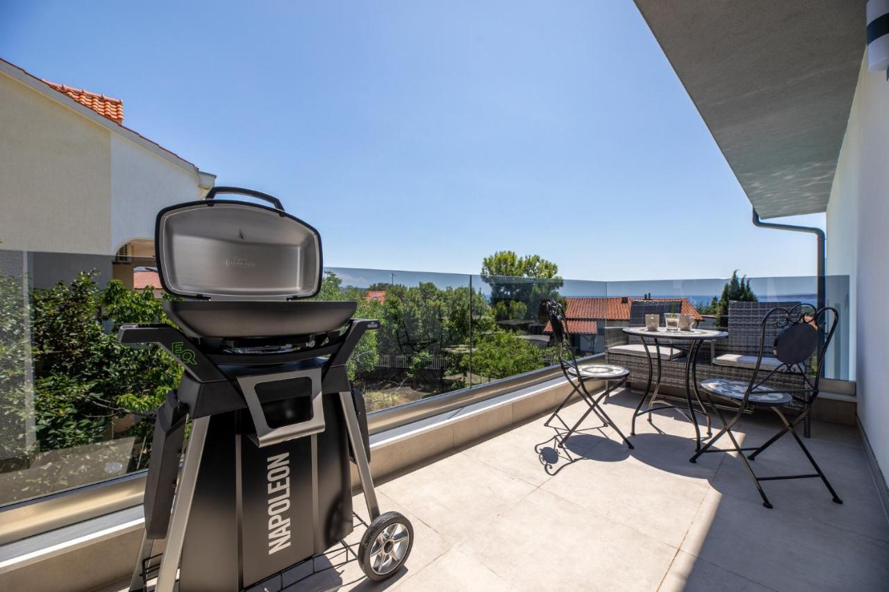 Luxury Villa Adria Apartments Krk Town Dış mekan fotoğraf