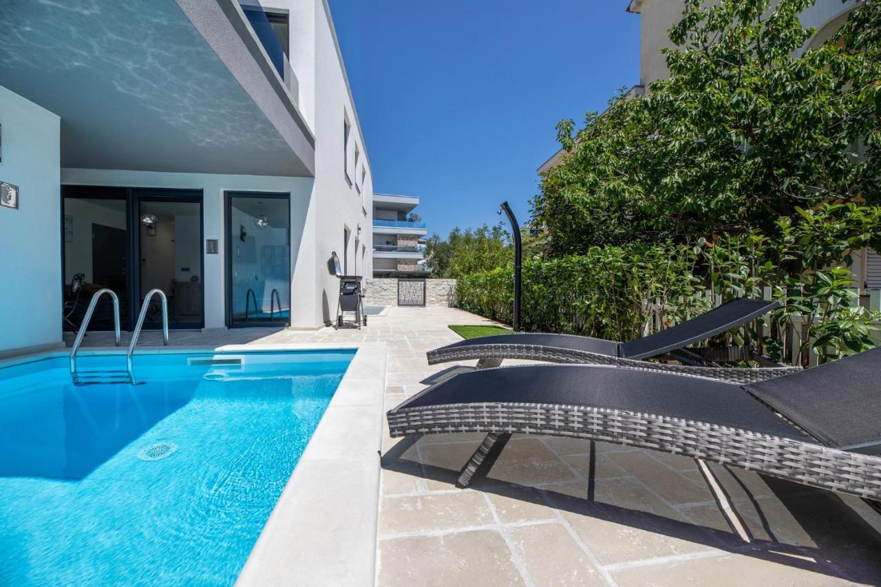 Luxury Villa Adria Apartments Krk Town Dış mekan fotoğraf