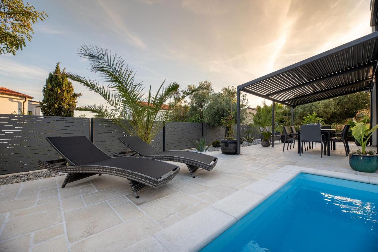 Luxury Villa Adria Apartments Krk Town Dış mekan fotoğraf