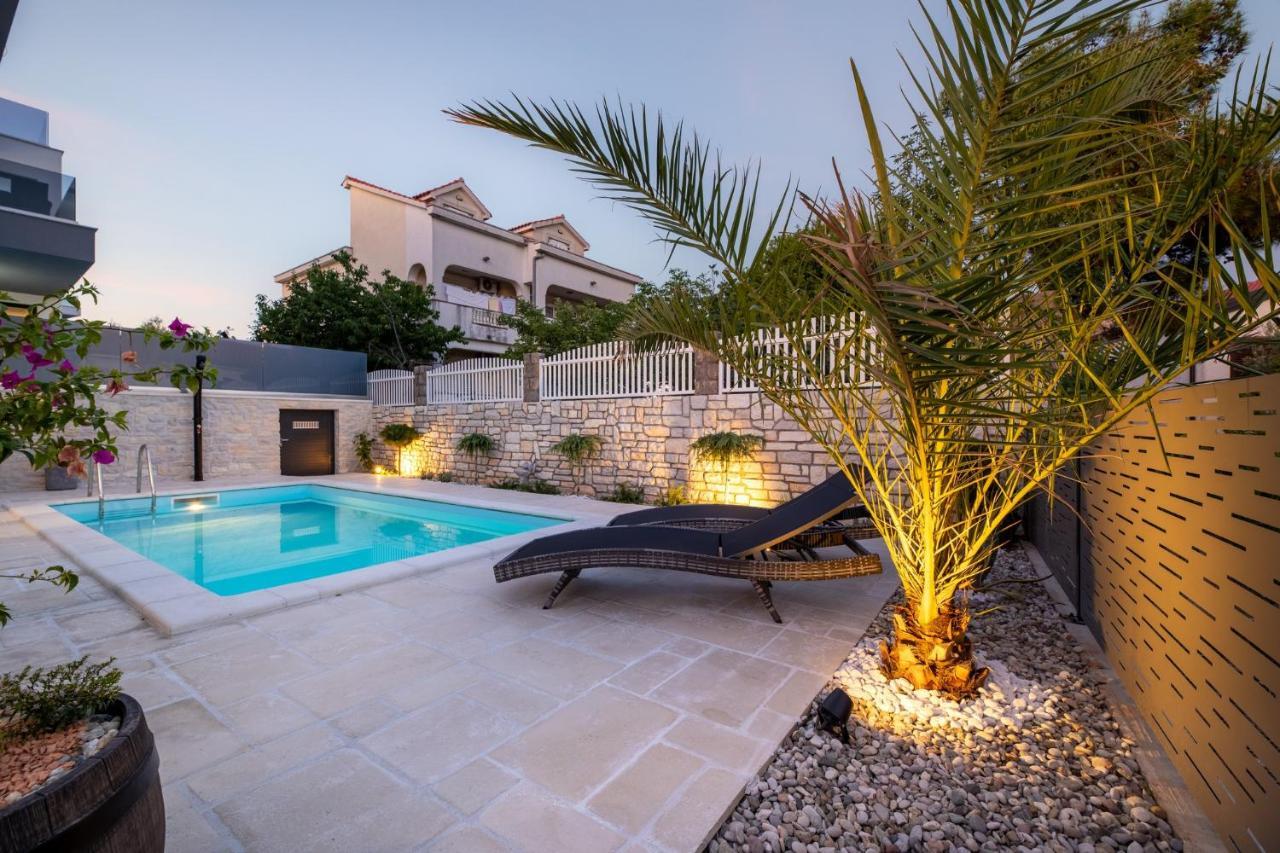 Luxury Villa Adria Apartments Krk Town Dış mekan fotoğraf