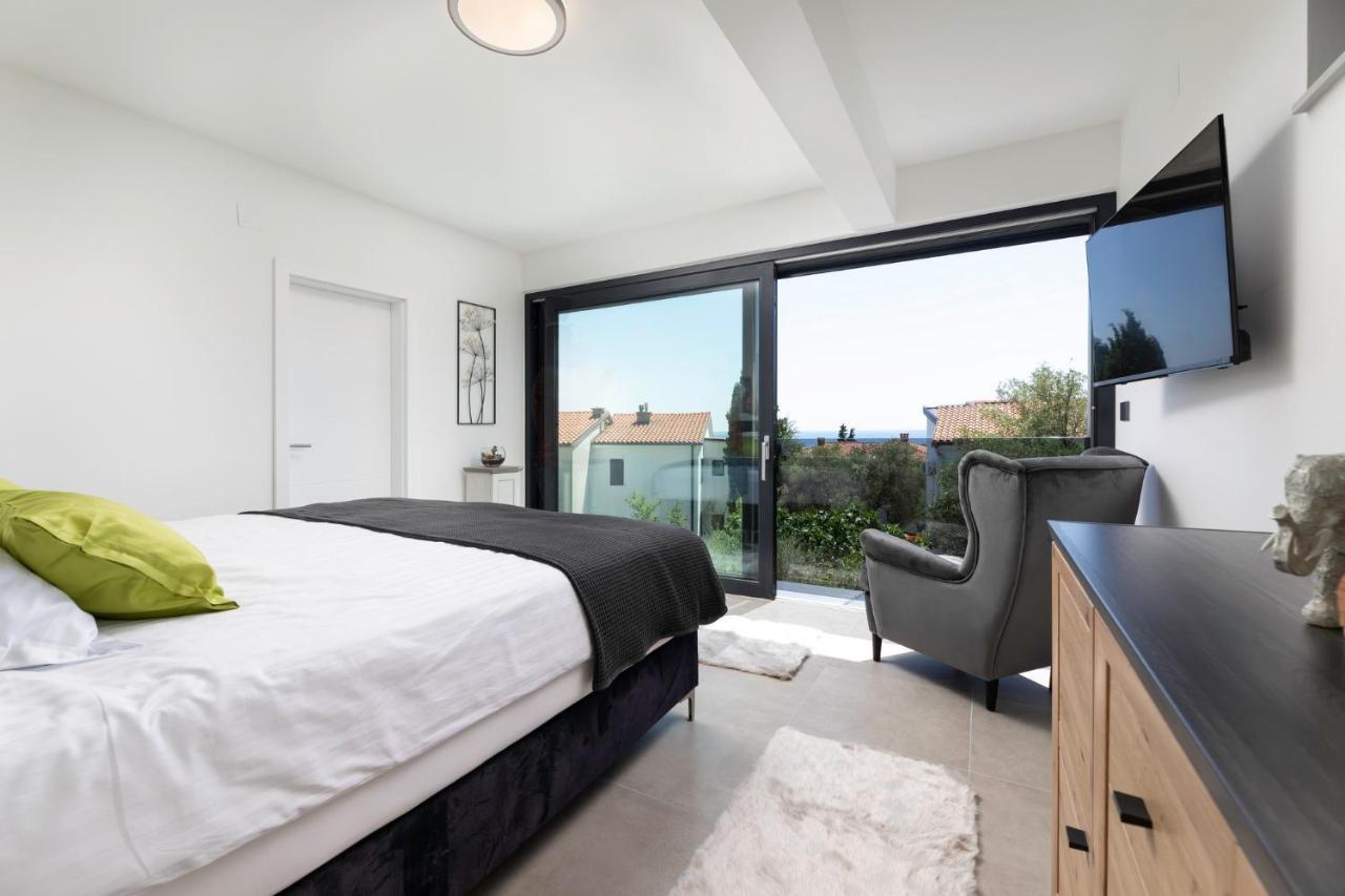 Luxury Villa Adria Apartments Krk Town Dış mekan fotoğraf