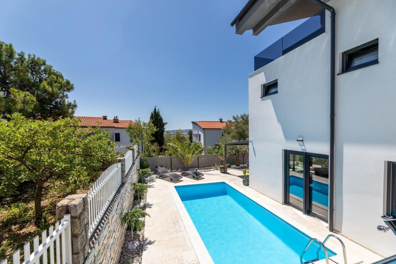 Luxury Villa Adria Apartments Krk Town Dış mekan fotoğraf