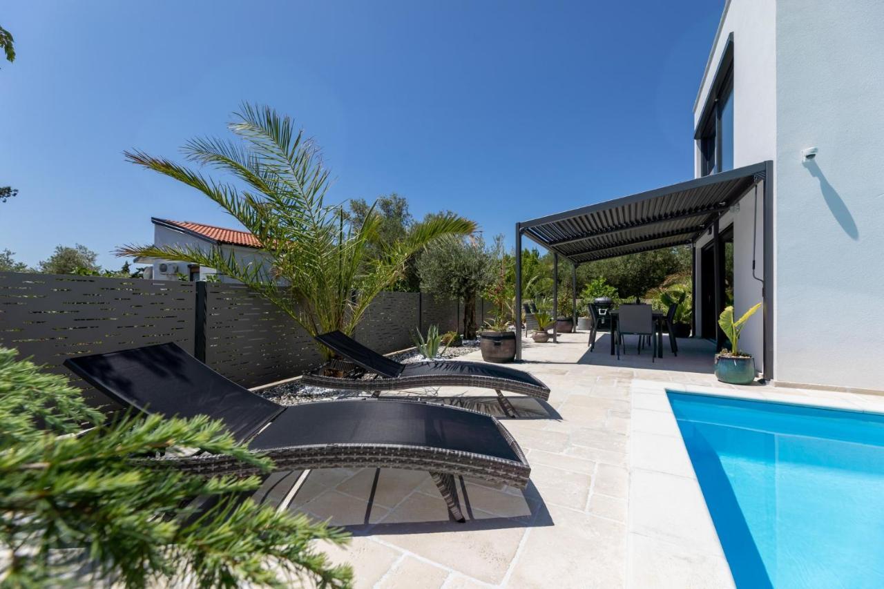 Luxury Villa Adria Apartments Krk Town Dış mekan fotoğraf