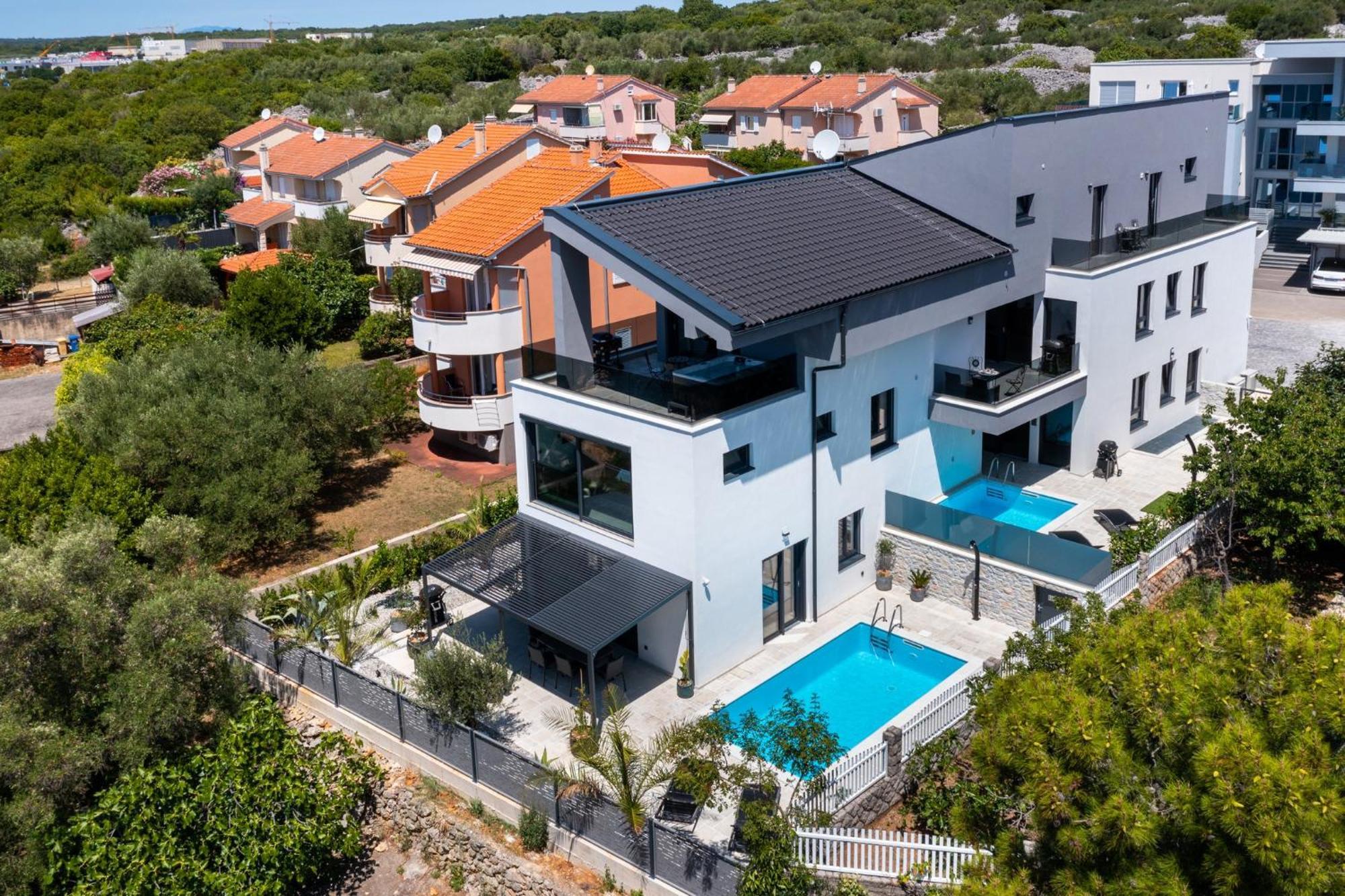 Luxury Villa Adria Apartments Krk Town Dış mekan fotoğraf