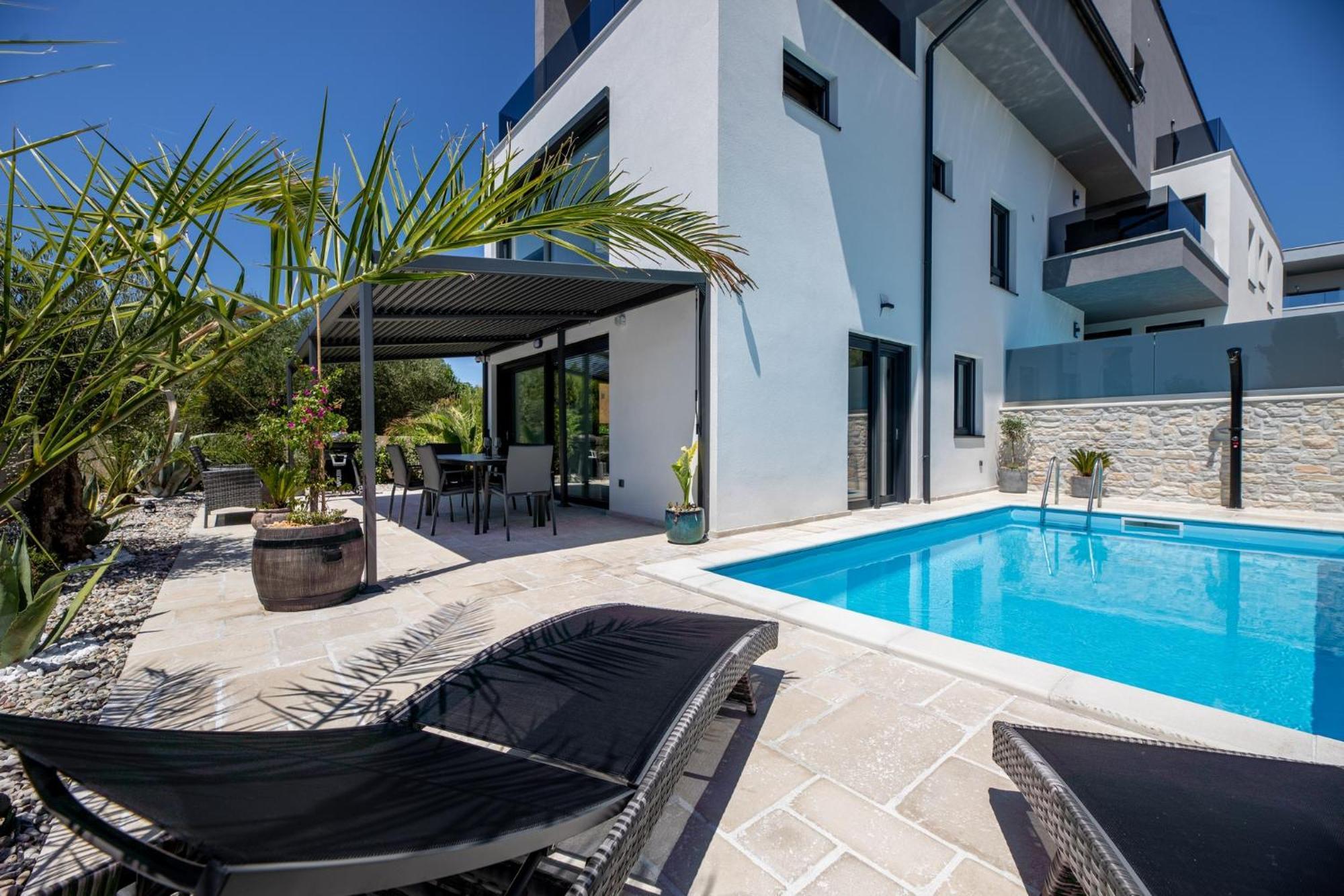 Luxury Villa Adria Apartments Krk Town Dış mekan fotoğraf